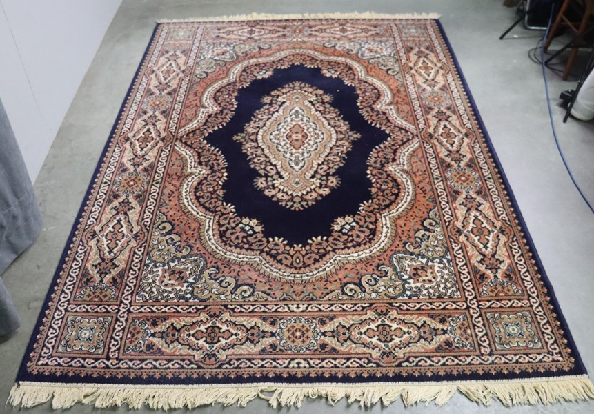 Orientalisk matta, "Bagdad" från MIO_48741a_8dc375c5ae47e41_lg.jpeg
